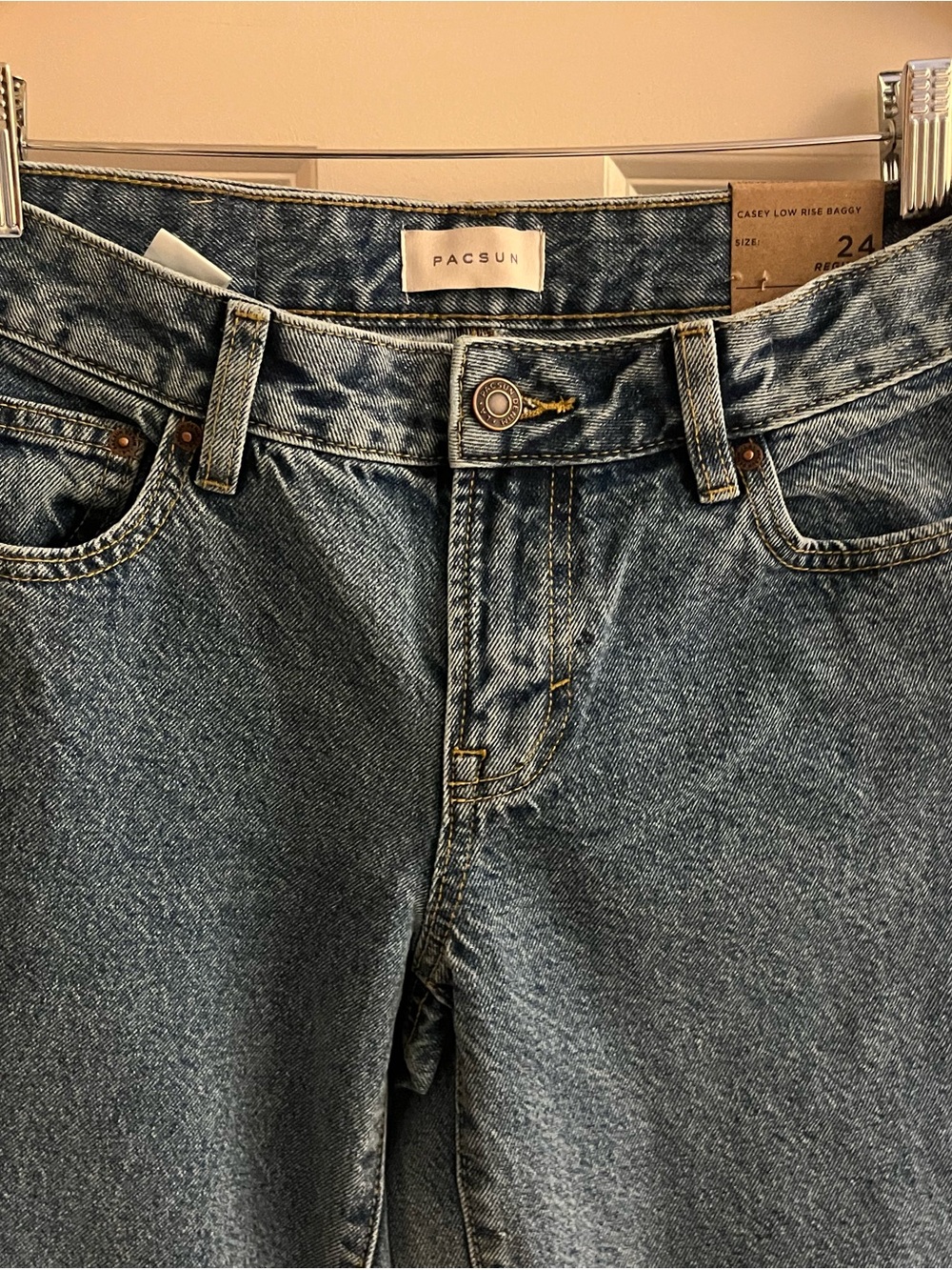 Pacific Sunwear Women's Medium Blue Straight Jeans PACSUN